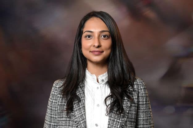 Sharva Pandya's headshot