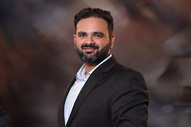 Kunal Shetty's headshot